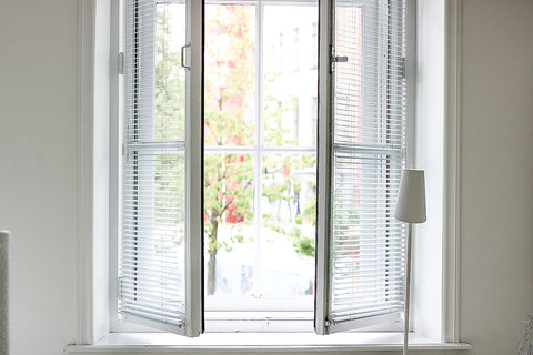 Turn Off the AC/Heater When Your Windows Open