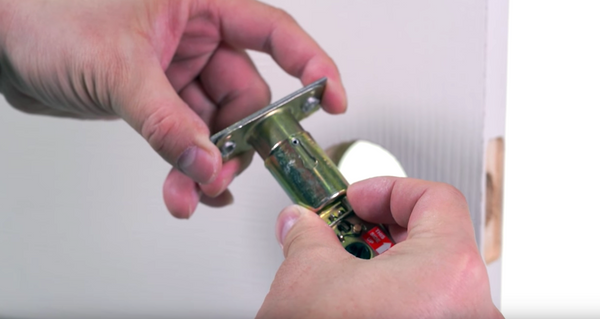 Installation Manuals - Adjusting the Bolt